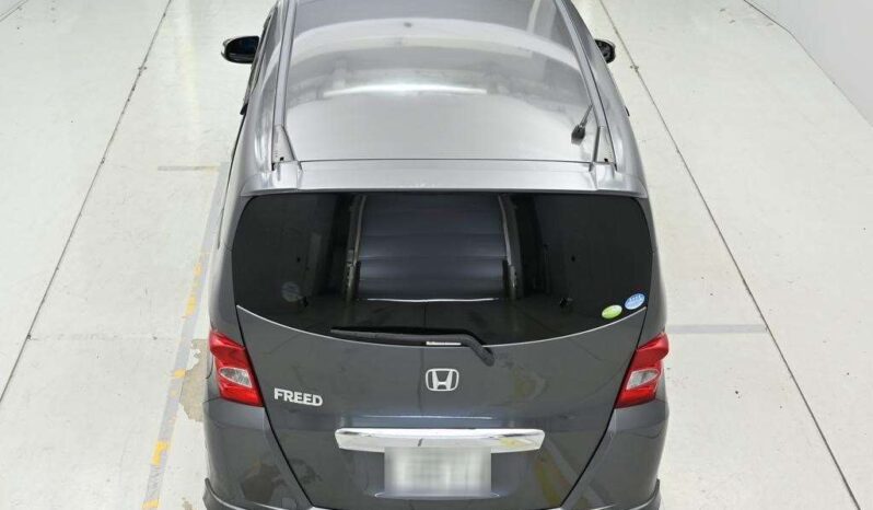 HONDA FREED full