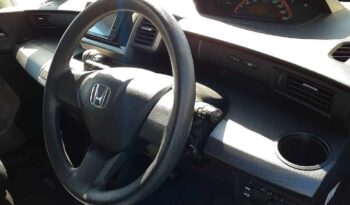 HONDA FREED full