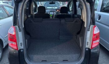 TOYOTA RACTIS 2007 full