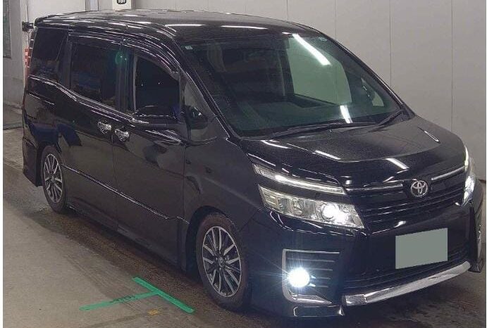 toyota voxy 2015 full