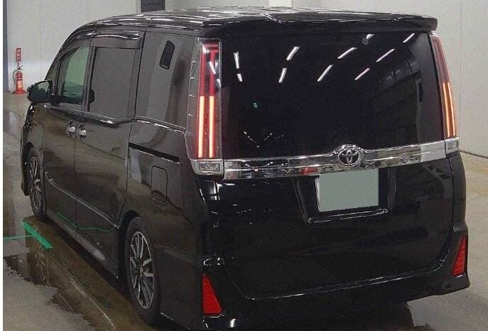 toyota voxy 2015 full