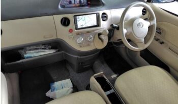 TOYOTA SIENTA  2007 full
