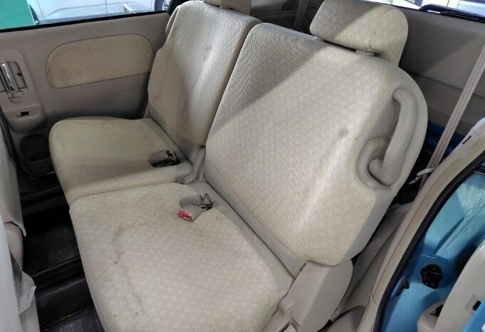 TOYOTA SIENTA  2007 full