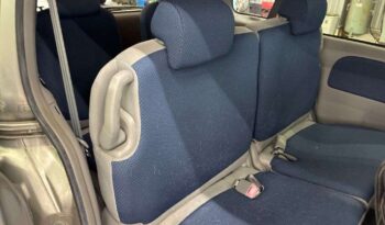 TOYOTA SIENTA  2004 full