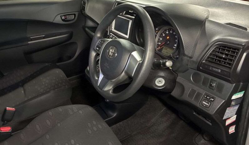 TOYOTA  RACTIS 2013 full
