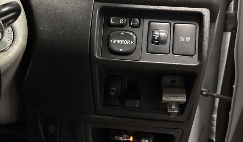 TOYOTA SIENTA 2007 full