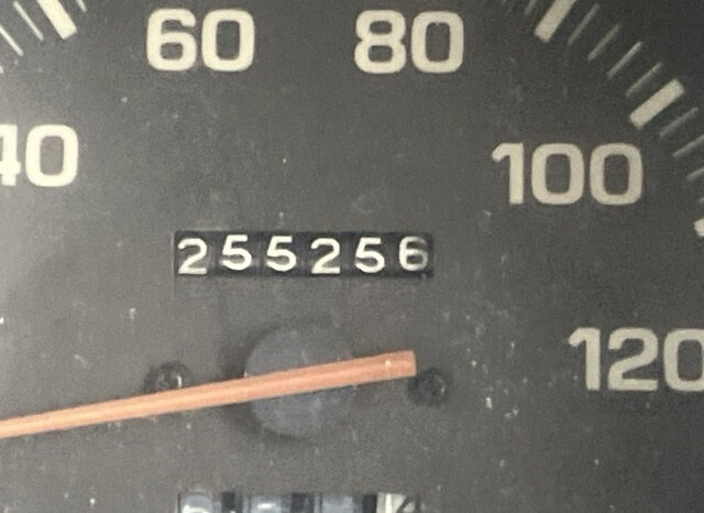 TOYOTA  DYNA  TRUCK 1990 full