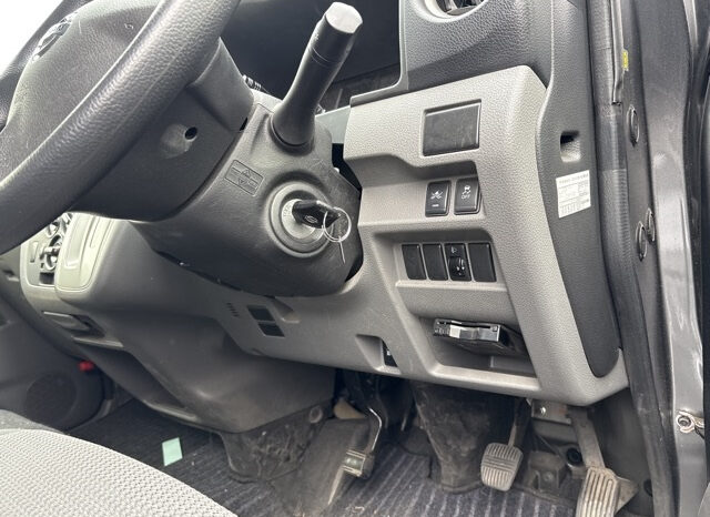 NISSAN CARAVAN 1990 full