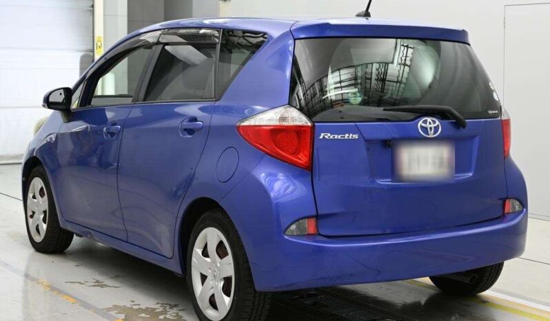 TOYOTA RACTIS full