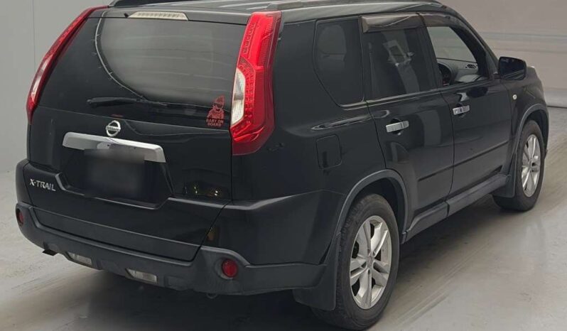 NISSAN X TRAIL 2011 full