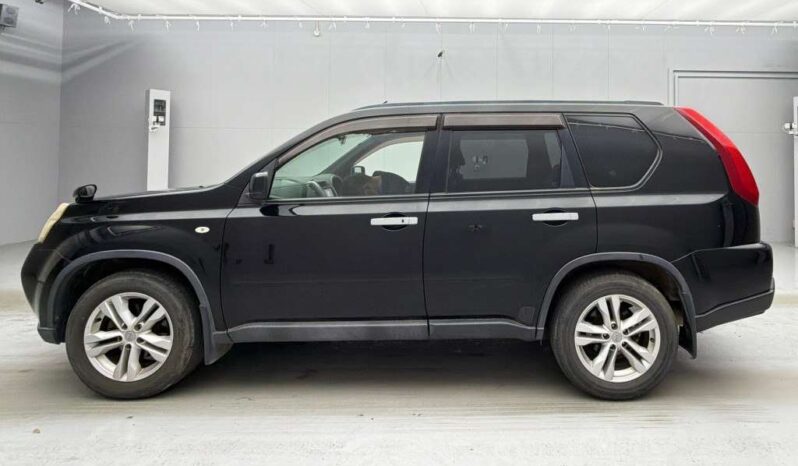 NISSAN X TRAIL 2011 full