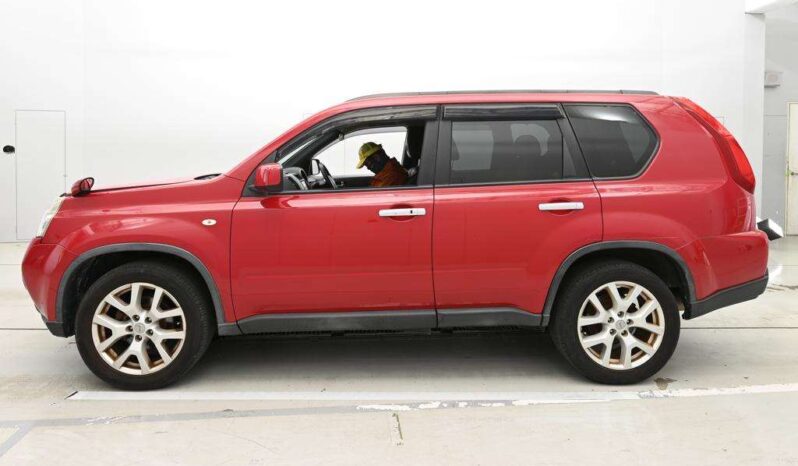 NISSAN X TRAIL 2013 full