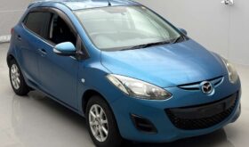MAZDA DEMIO 2011