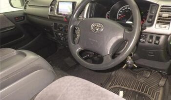 TOYOTA HIACE VAN full