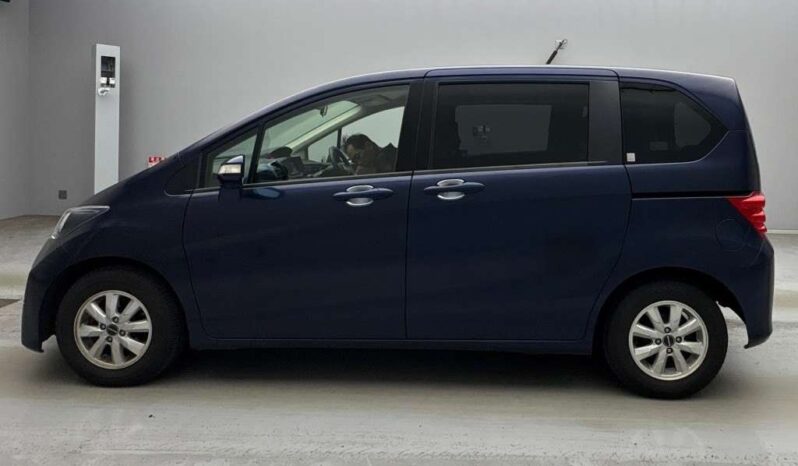 HONDA FREED full