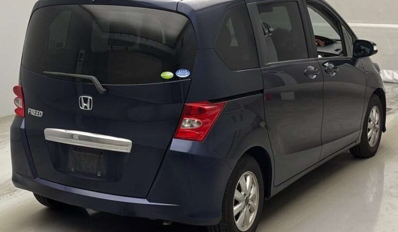 HONDA FREED full