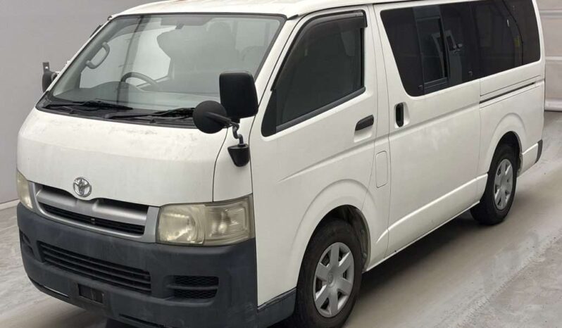 TOYOTA HIACE VAN full