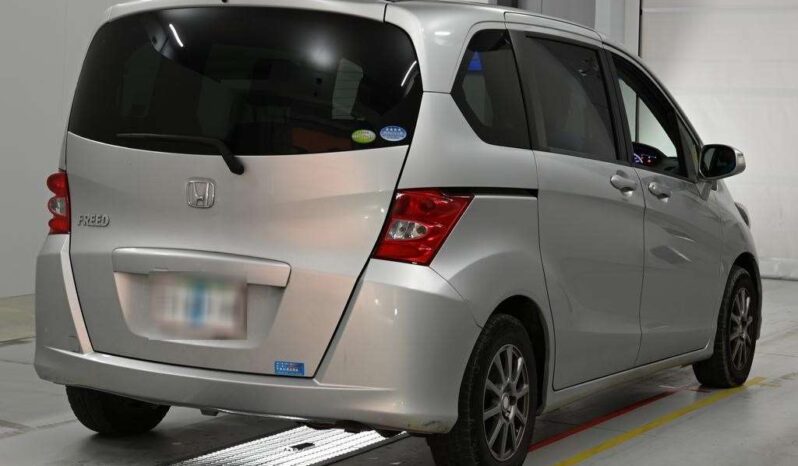 HONDA FREED full