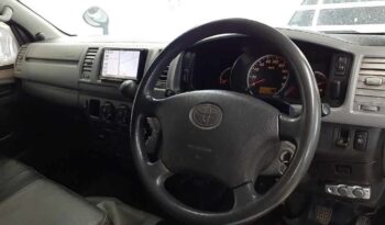 TOYOTA HIACE VAN full