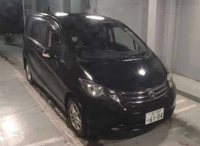 HONDA FREED 2011 full