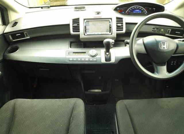 HONDA FREED 2011 full