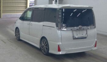 TOYOTA VOXY full