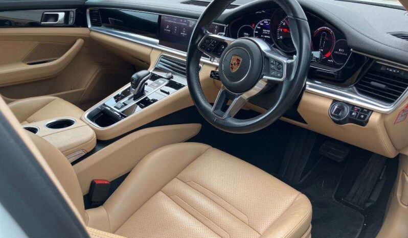 PORSCHE PANAMERA full