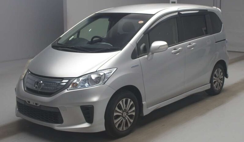 HONDA FREED HYBRID full