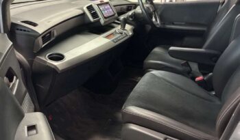 HONDA FREED HYBRID full