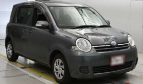 TOYOTA SIENTA 2012