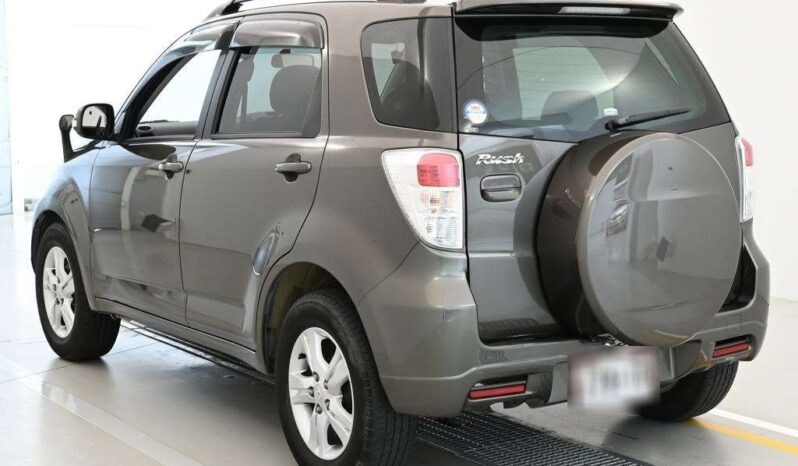 TOYOTA RUSH 2013 full