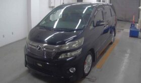 TOYOTA VELLFIRE 2012
