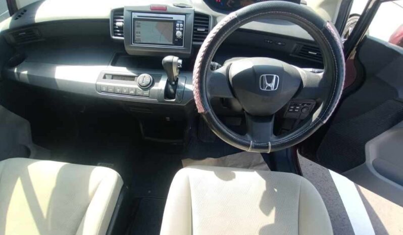 HONDA FREED 2010 full