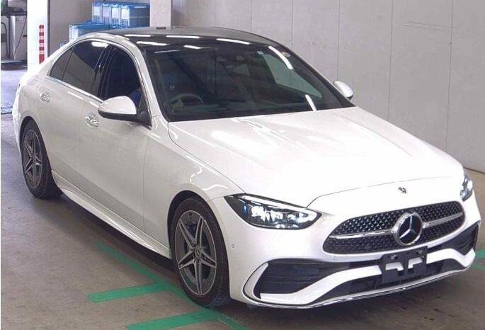 MERCEDES BENZ C-CLASS 2023 full