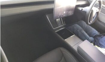 TESLA MODEL Y full