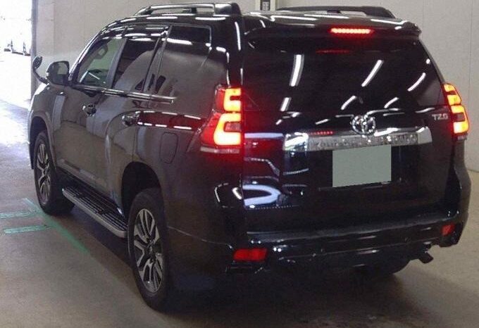 TOYOTA LAND CRUISER PRADO full