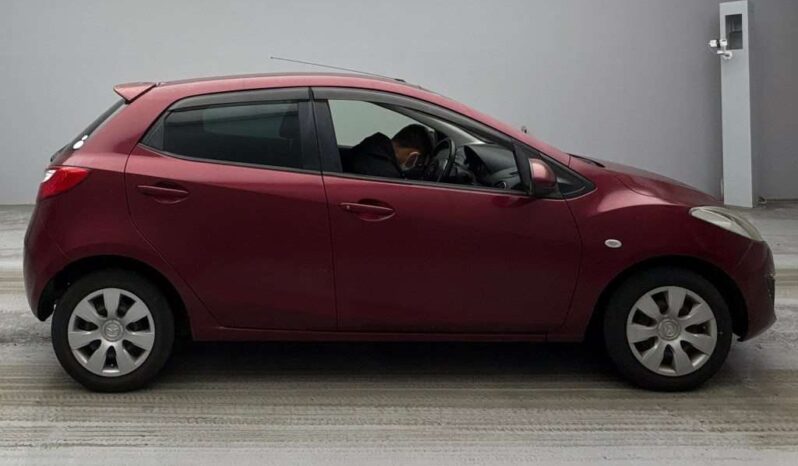 MAZDA DEMIO full