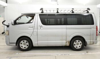 TOYOTA HIACE VAN 2006 full