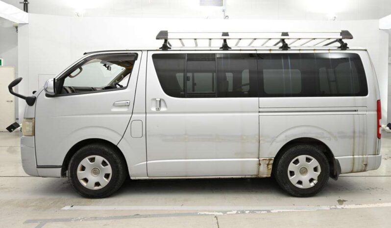 TOYOTA HIACE VAN 2006 full