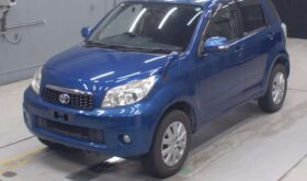 TOYOTA RUSH