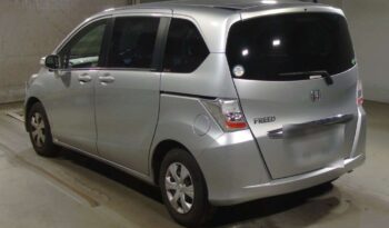HONDA FREED full
