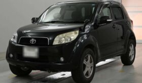 TOYOTA RUSH