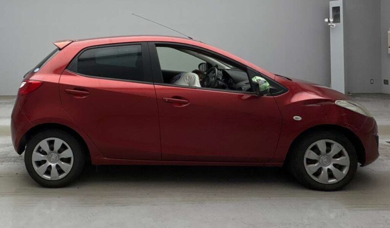 MAZDA  DEMIO 2013 full