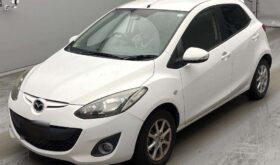 MAZDA  DEMIO 2011