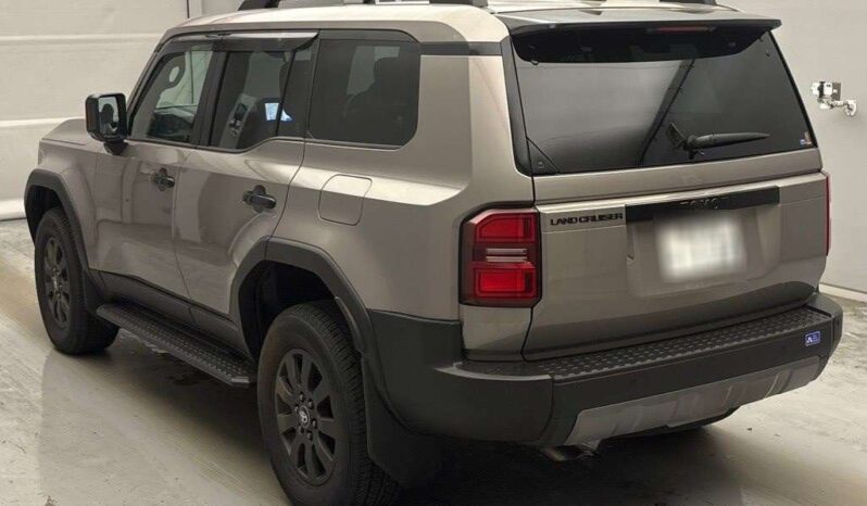 TOYOTA LAND CRUISER 250 full