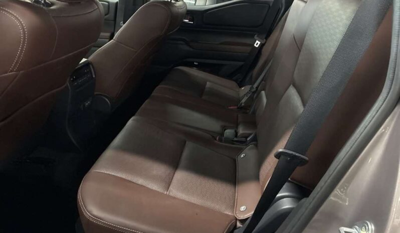 TOYOTA LAND CRUISER 250 full