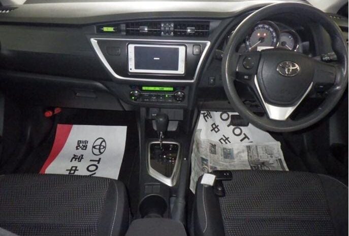 TOYOTA AURIS full