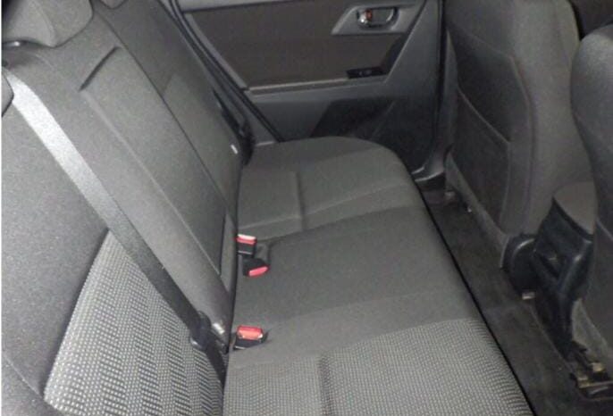 TOYOTA AURIS full