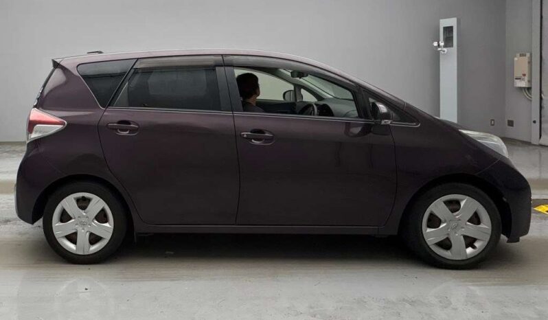TOYOTA RACTIS full