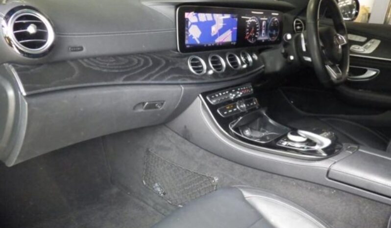 MERCEDES BENZ E-CLASS full